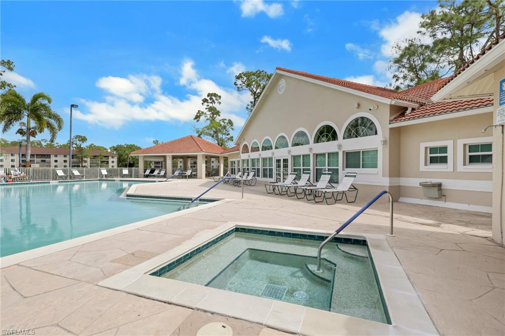5784 Deauville CIR B302