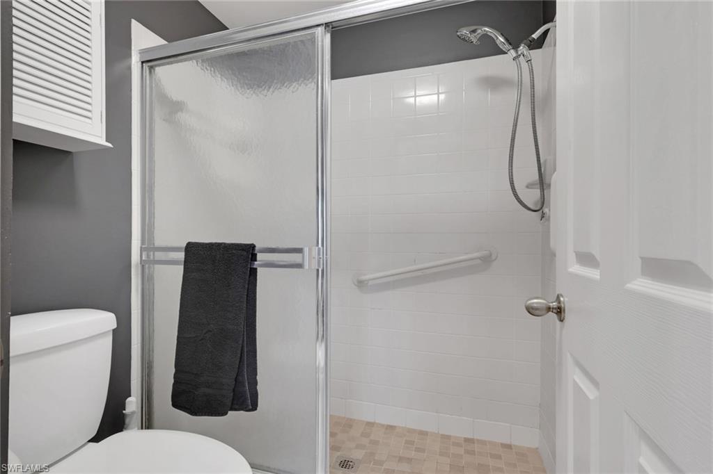 5784 Deauville CIR B302