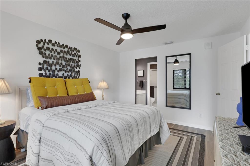 5784 Deauville CIR B302