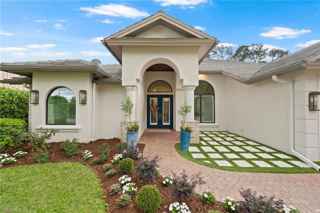 9833 Clear Lake CIR