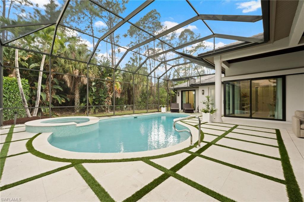 9833 Clear Lake CIR