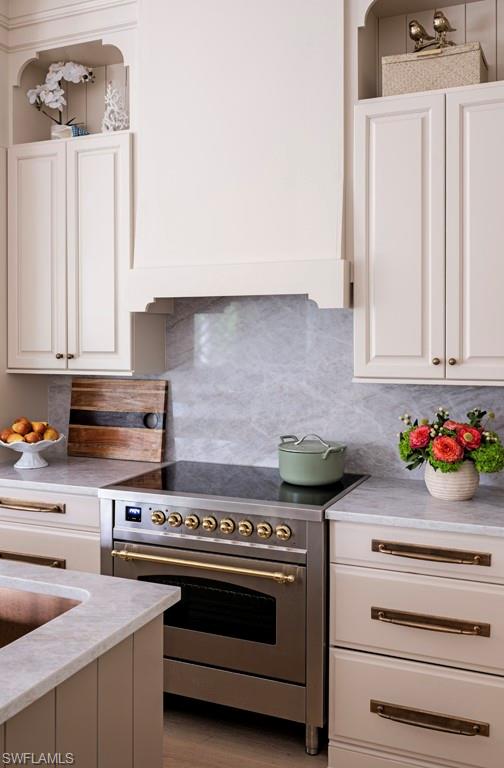 9833 Clear Lake CIR