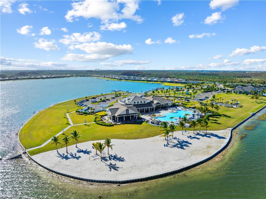 15248 Blue Bay CIR