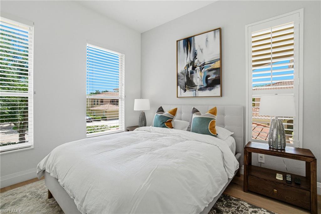 1835 Les Chateaux BLVD 204