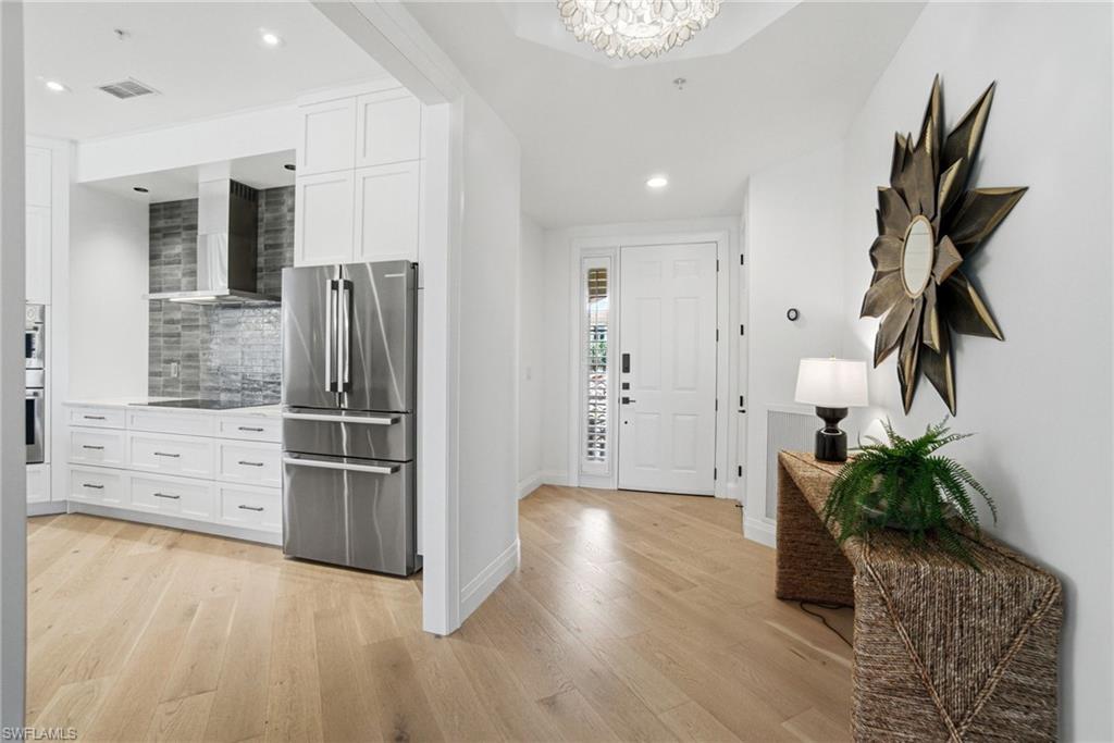 1835 Les Chateaux BLVD 204