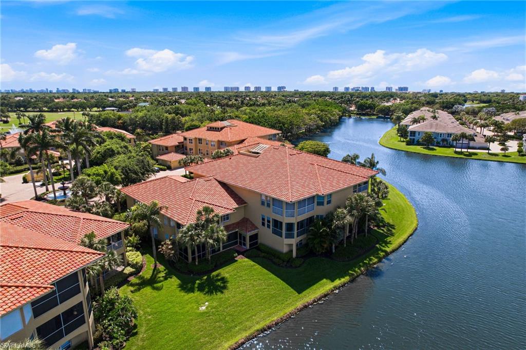 1835 Les Chateaux BLVD 204
