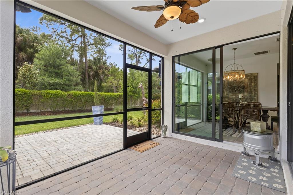 10475 Ventana LN