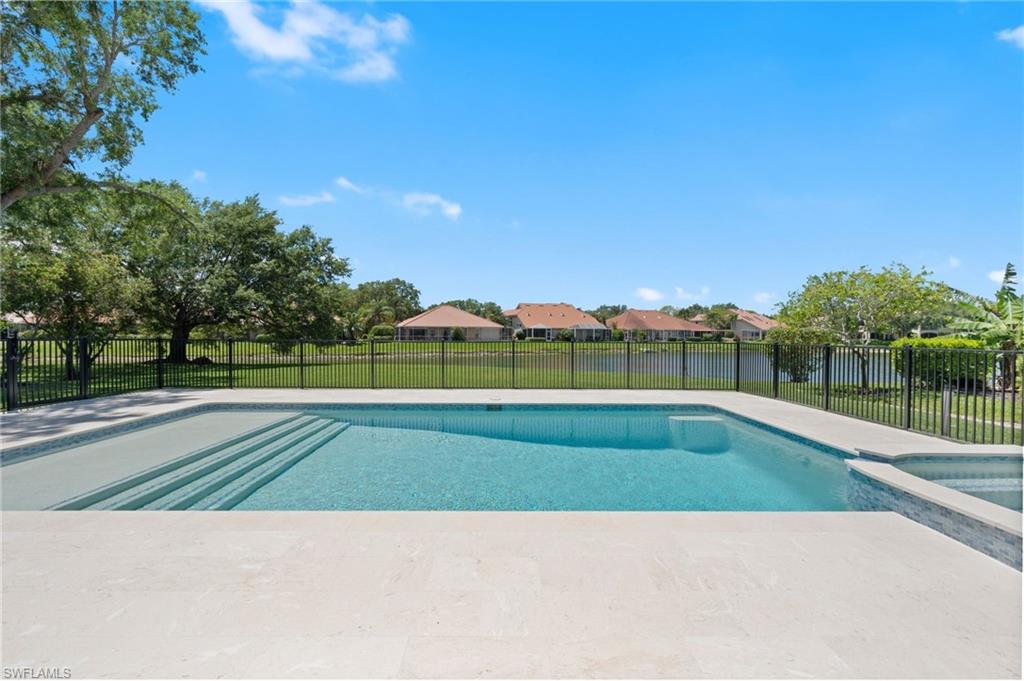 207 Monterey DR