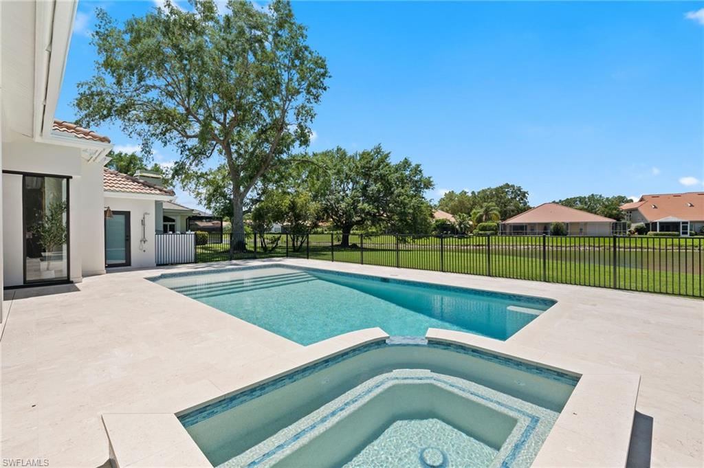 207 Monterey DR