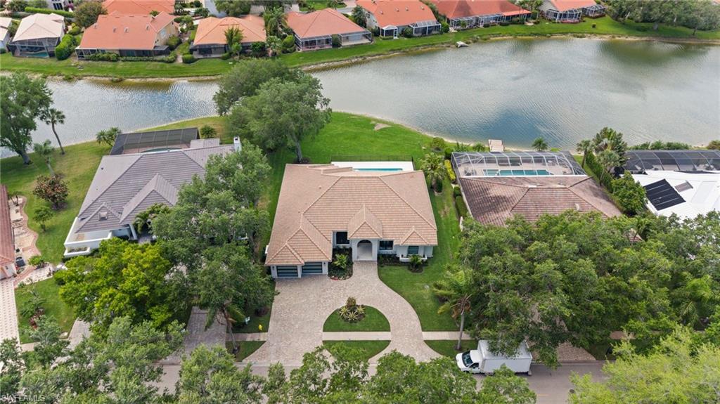 207 Monterey DR