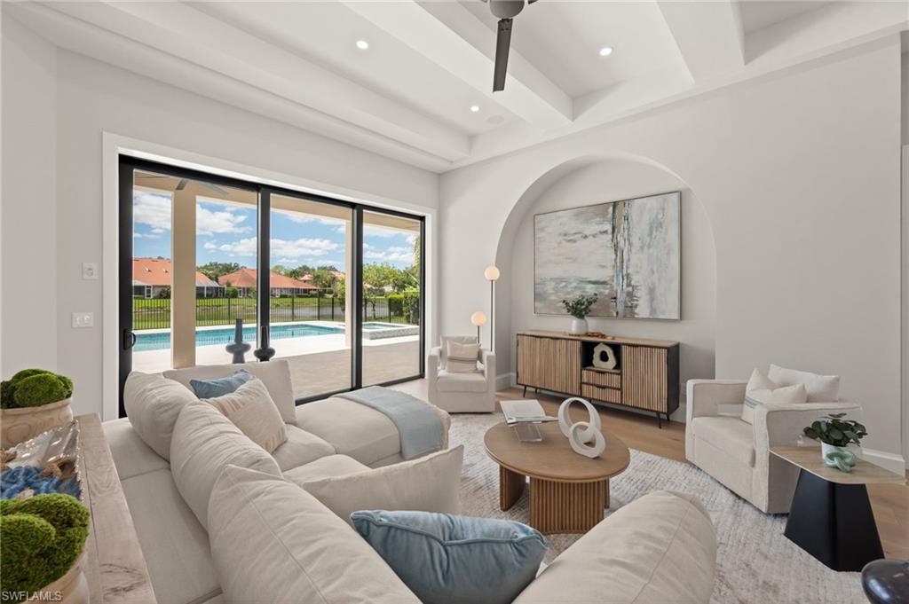 207 Monterey DR
