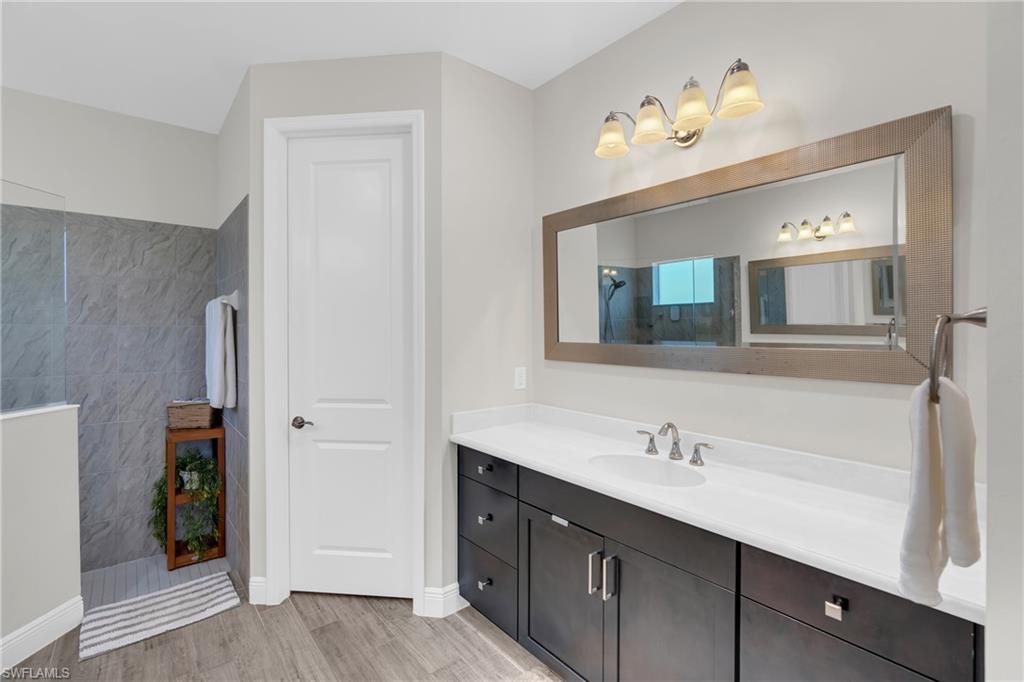 11509 Grey Egret CIR