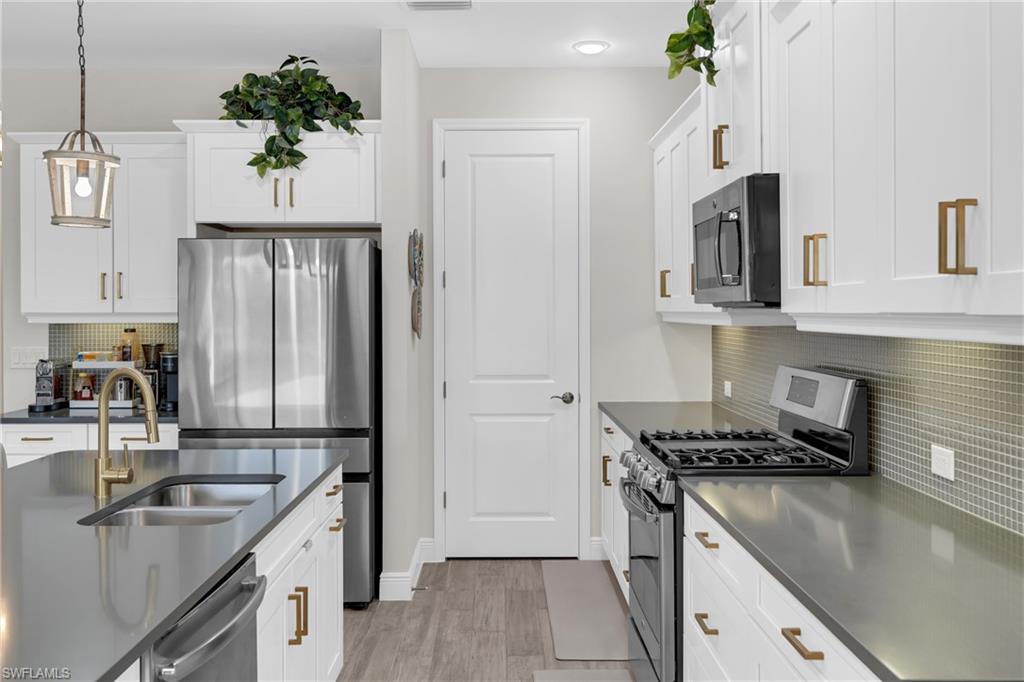 11509 Grey Egret CIR