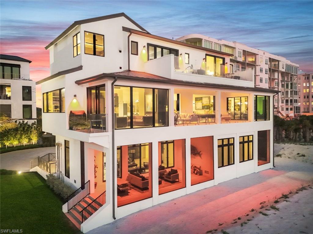 103 Saint Lucia LN