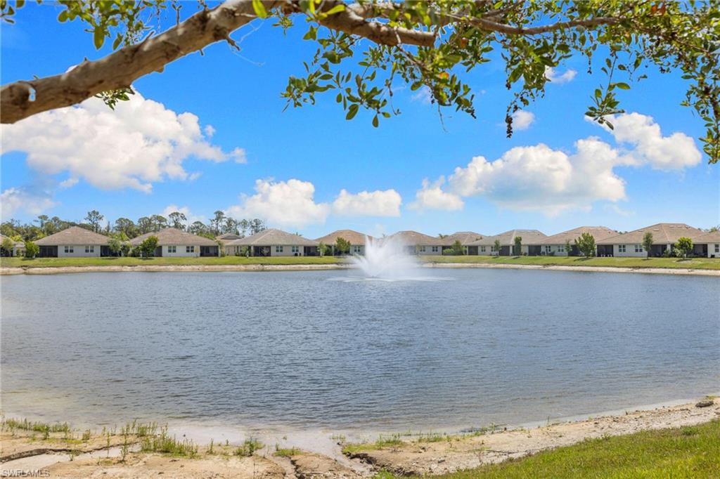 1052 Tranquil Brook DR