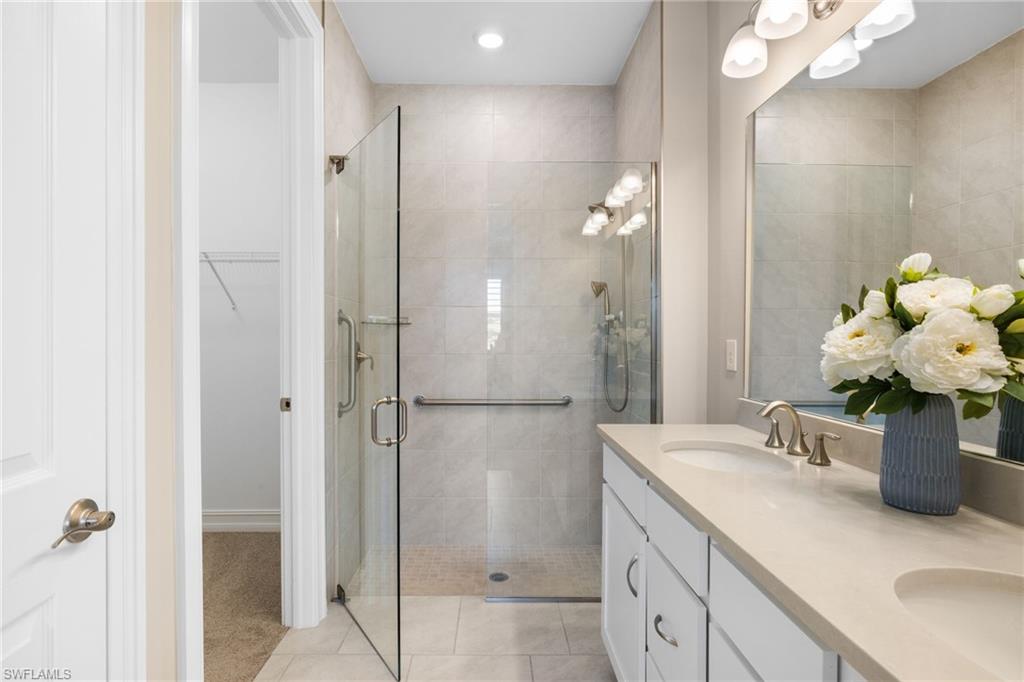 1052 Tranquil Brook DR