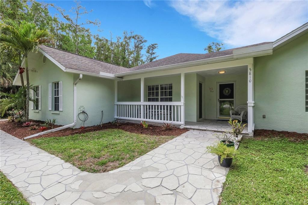 5810 Lancewood WAY