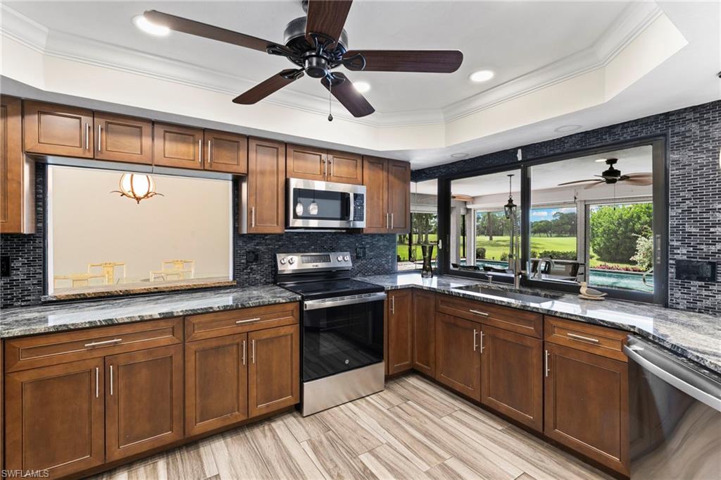 2010 Imperial Golf Course BLVD