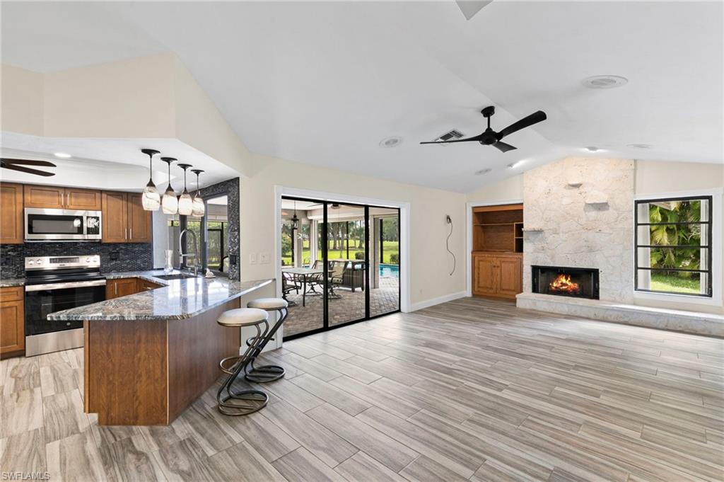 2010 Imperial Golf Course BLVD