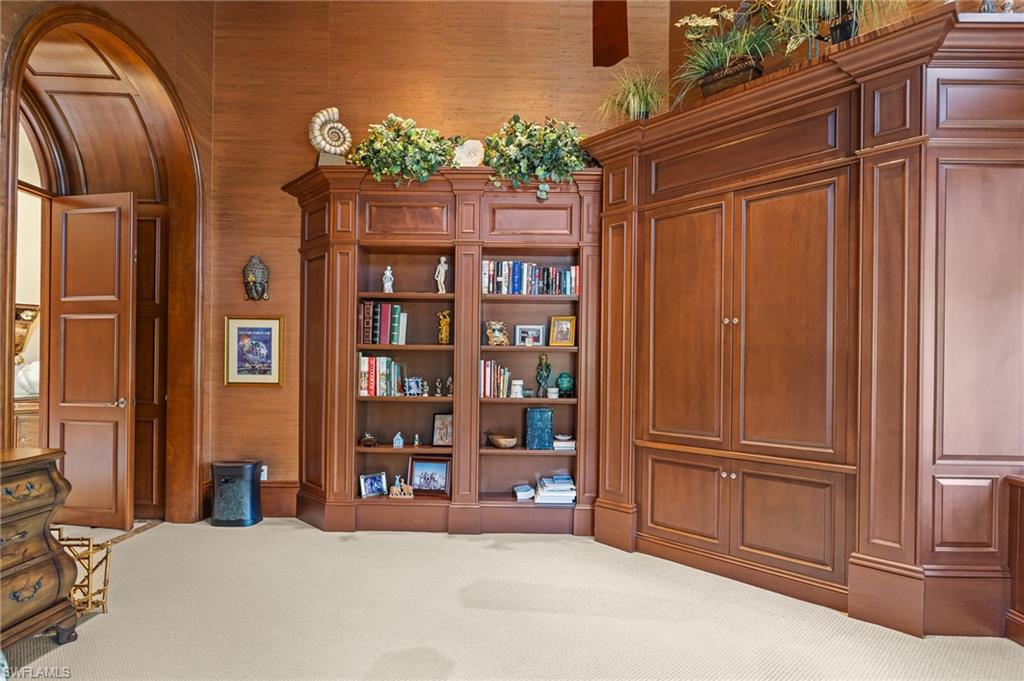 4457 Club Estates DR