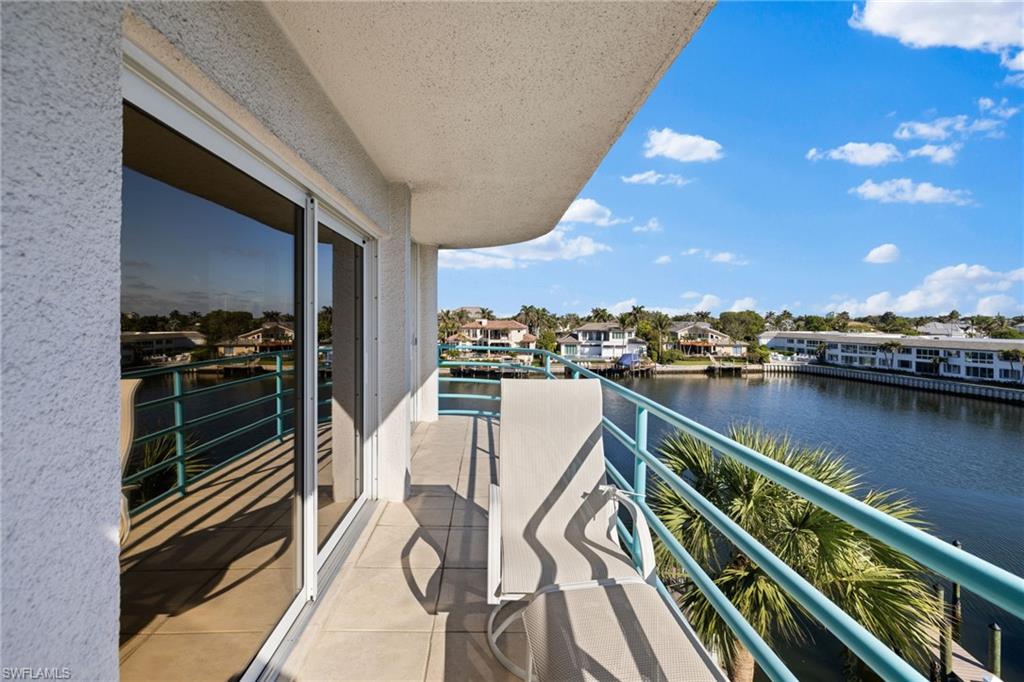 255 Park Shore DR 3-341