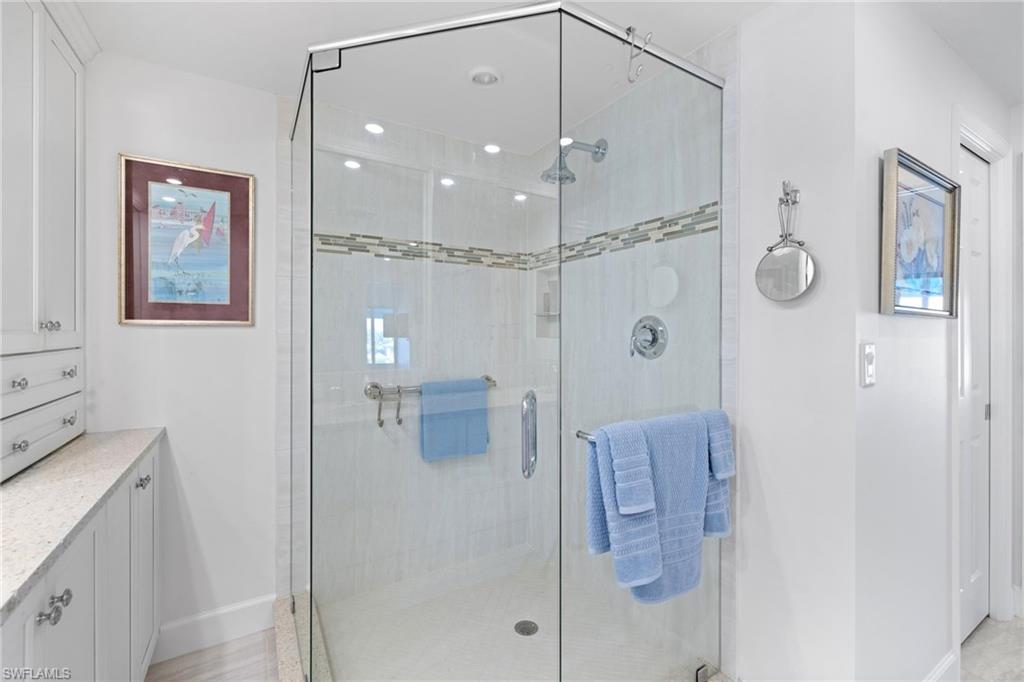 255 Park Shore DR 3-341