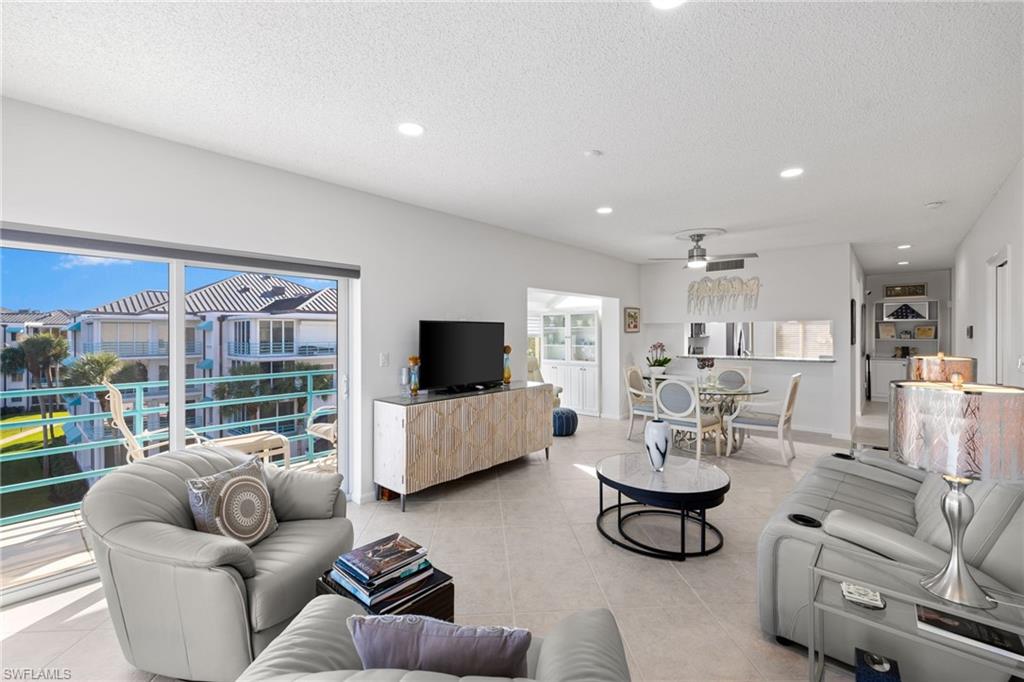 255 Park Shore DR 3-341