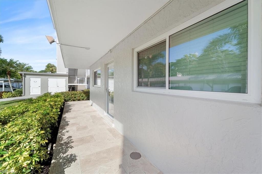 307 Goodlette-Frank RD S B202