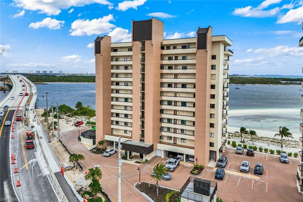 8402 Estero BLVD 601