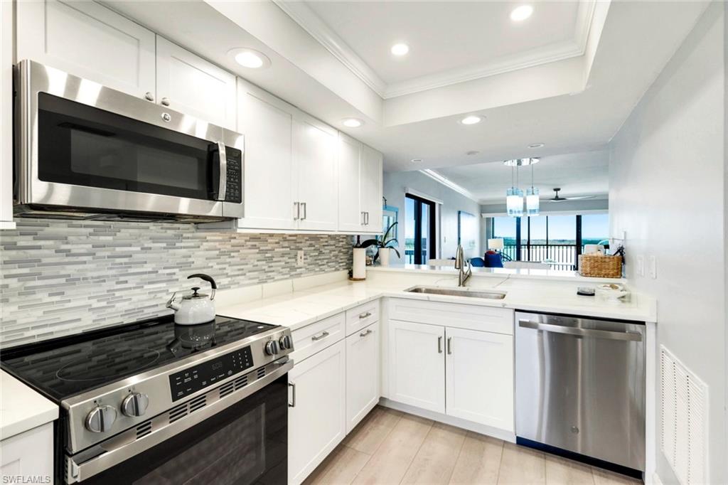 8402 Estero BLVD 601