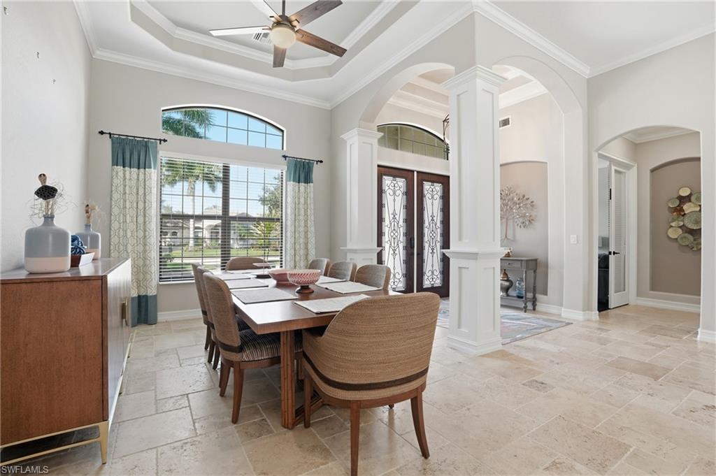 3328 Runaway LN