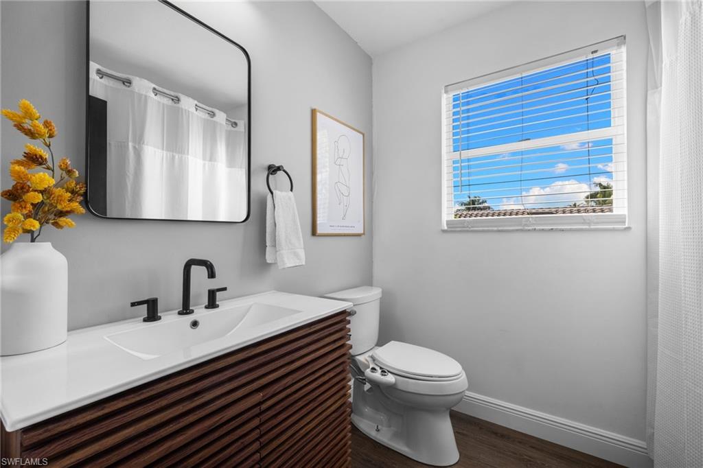 12240 Eagle Pointe CIR