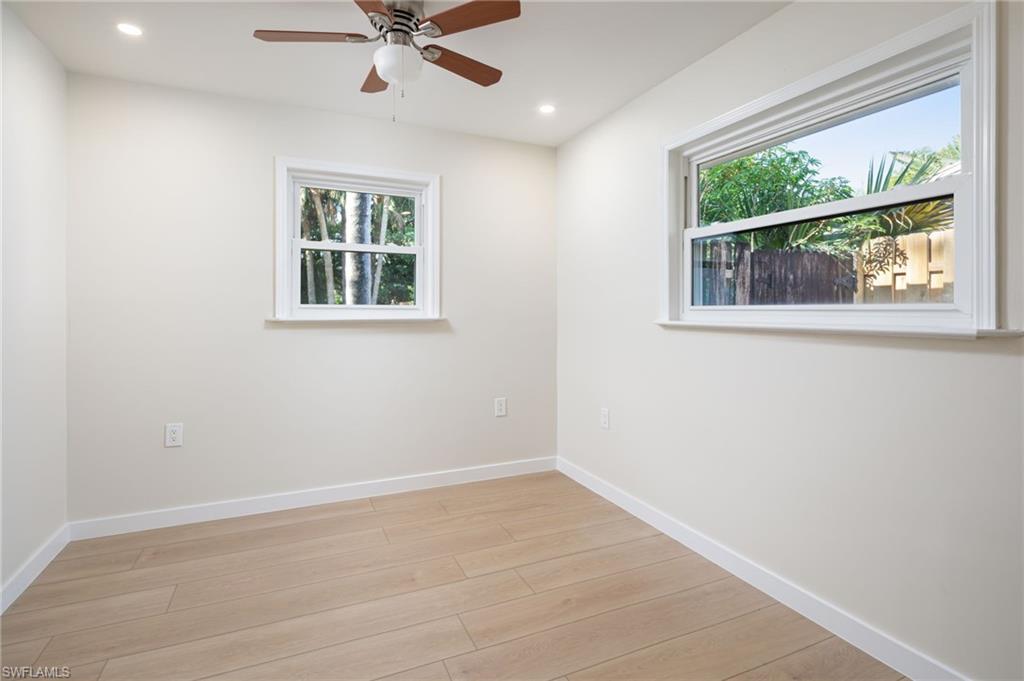 2424 Harbor RD
