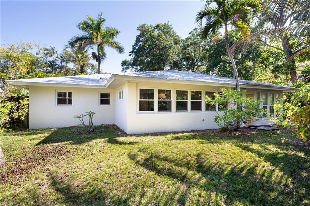 2424 Harbor RD