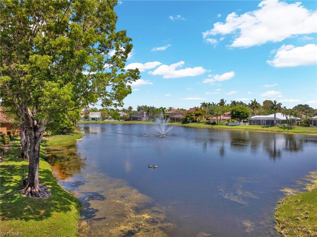 1443 Larkspur DR
