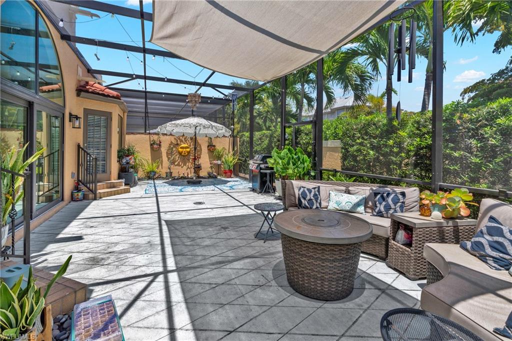 1443 Larkspur DR