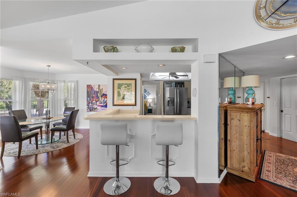 6290 Bellerive AVE 105