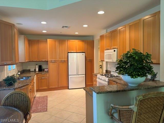 3730 Montreux LN 104