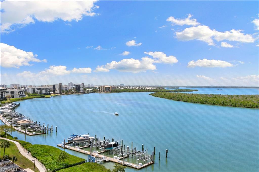 4141 Bay Beach LN 4P3