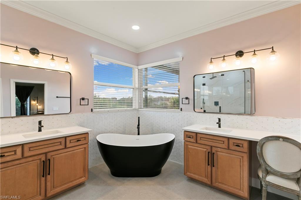 8503 Laurel Lakes CV