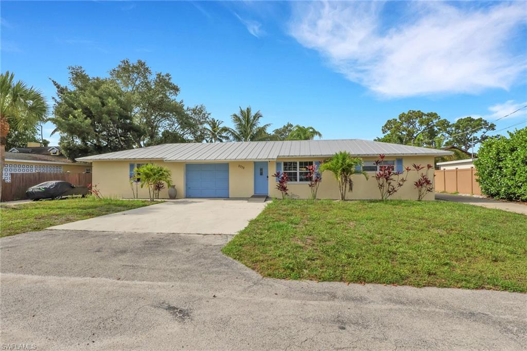 2772 Riverview DR