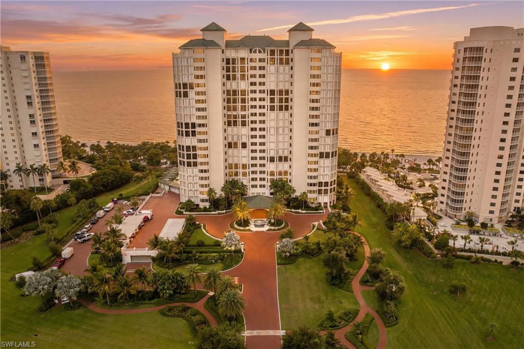 8171 Bay Colony DR 801
