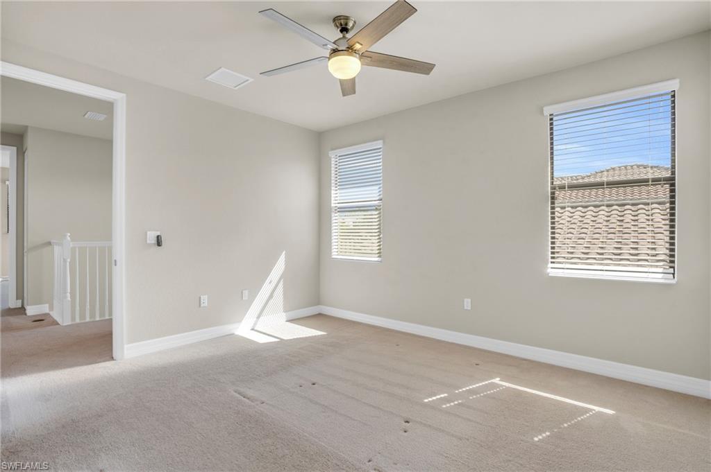 4420 Aurora ST