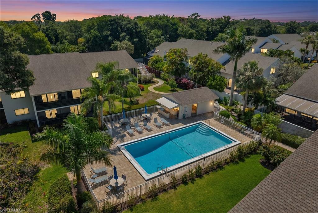 910 Vanderbilt Beach RD 315