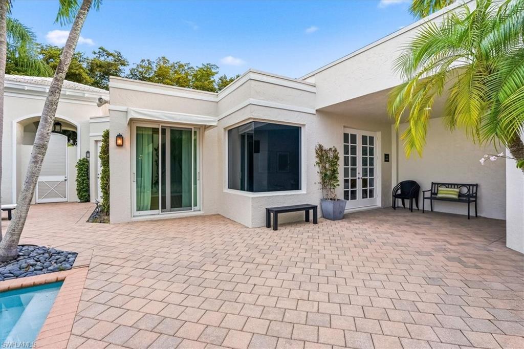 7897 Cocobay DR