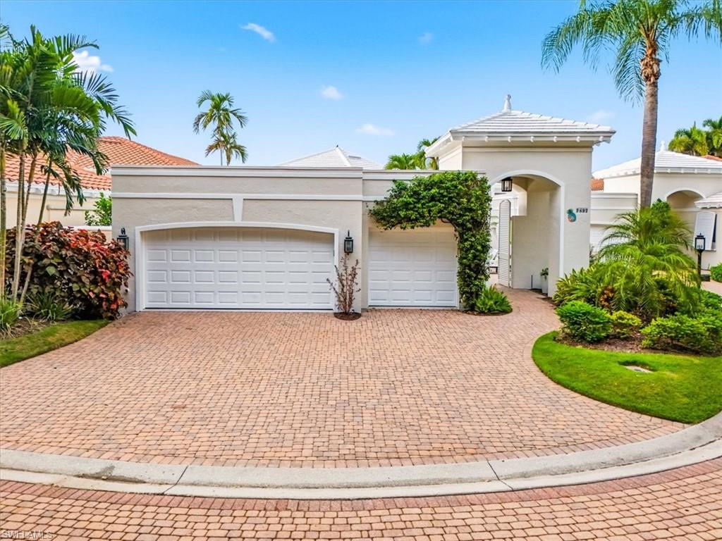 7897 Cocobay DR