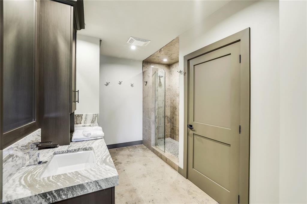 7655 Pebble Creek CIR 404