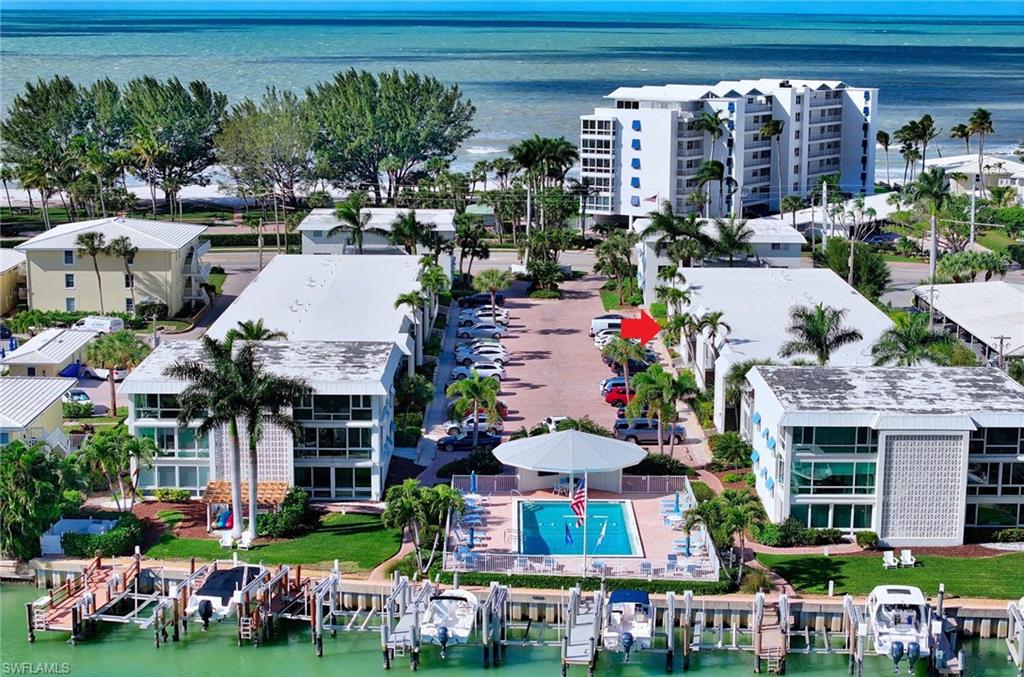2100 Gulf Shore BLVD N 107