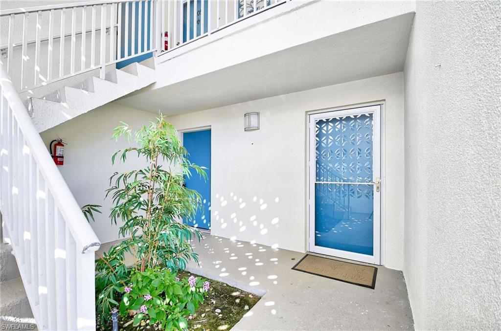2100 Gulf Shore BLVD N 107