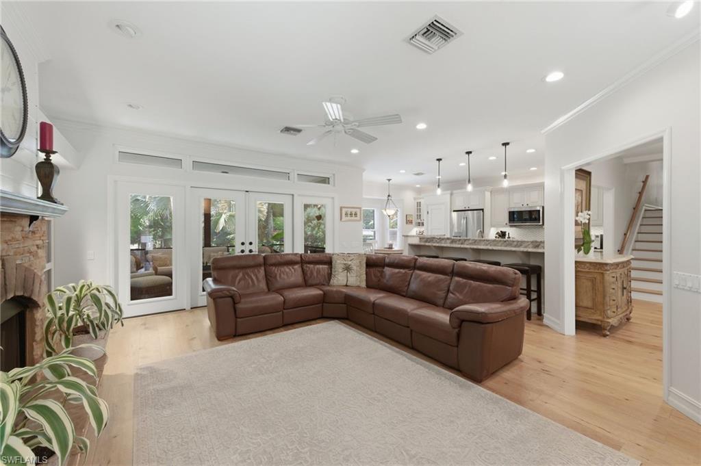 5070 Tamarind Ridge DR